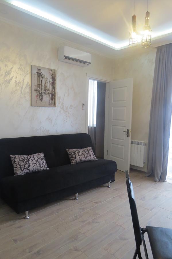 Appartement Real Palace 18 Pirosmani à Batoumi Extérieur photo
